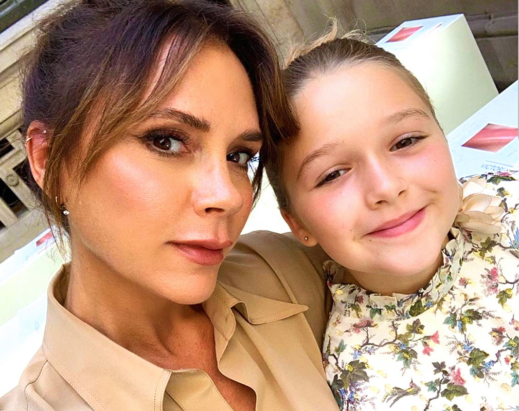 Harper Beckham, Victoria Beckham
