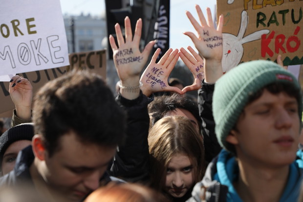 M?odzie?owy Strajk Klimatyczny - Protest Tysi?cy Miast