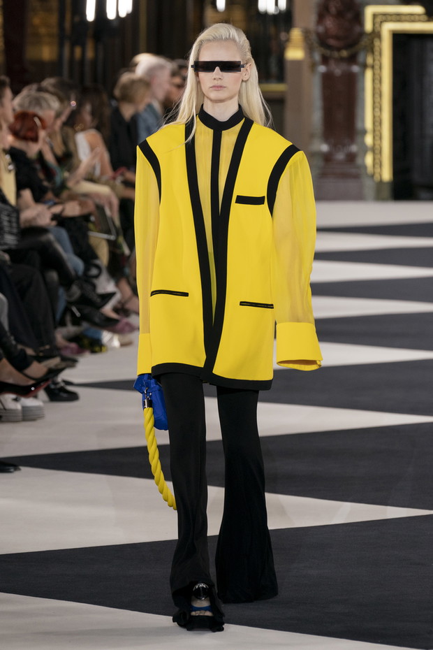 img5IakNQ-3566543