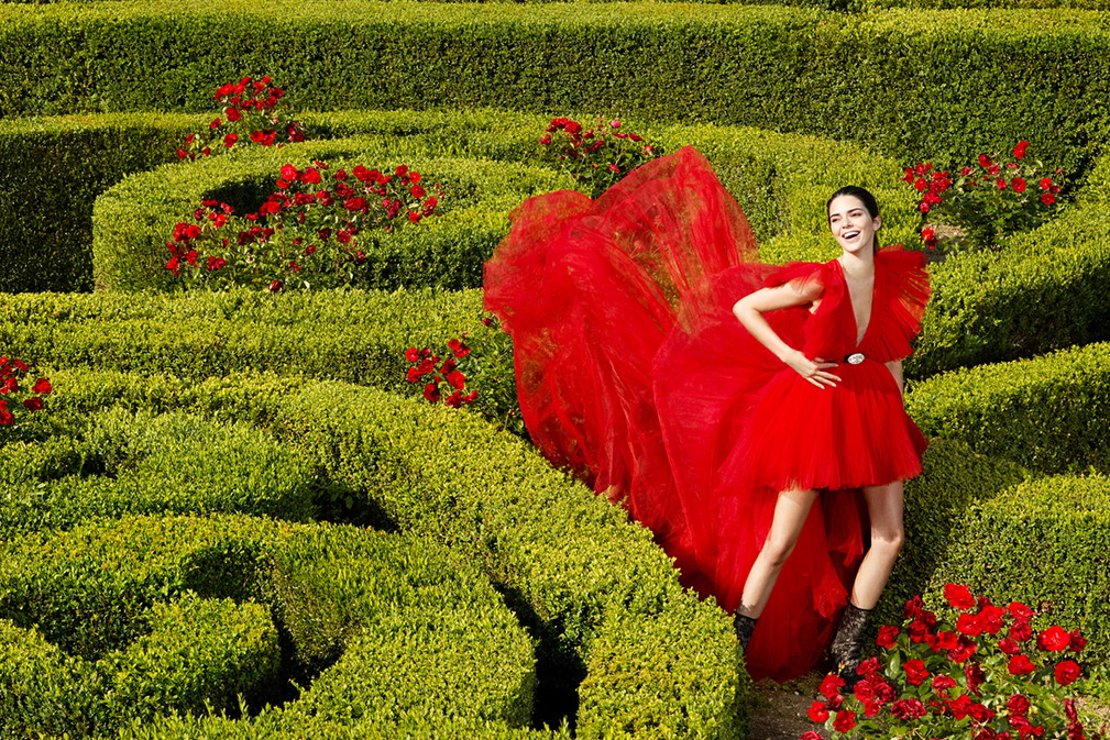Kampania reklamowa kolekcji Giambattista Valli x H&M