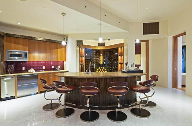 NBA legend Michael Jordan is looking to sell his home in the skiing city of Park City, Utah for $7.5 million.