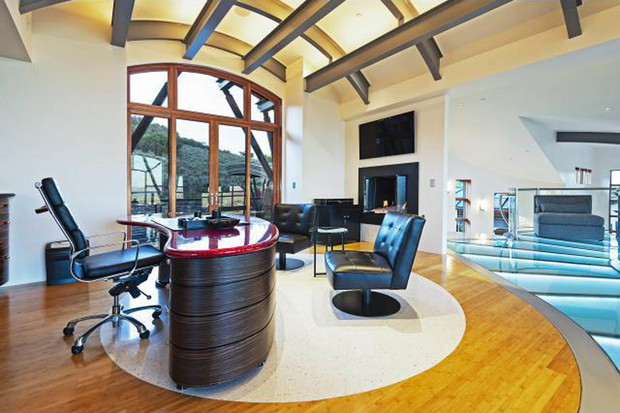 NBA legend Michael Jordan is looking to sell his home in the skiing city of Park City, Utah for $7.5 million.