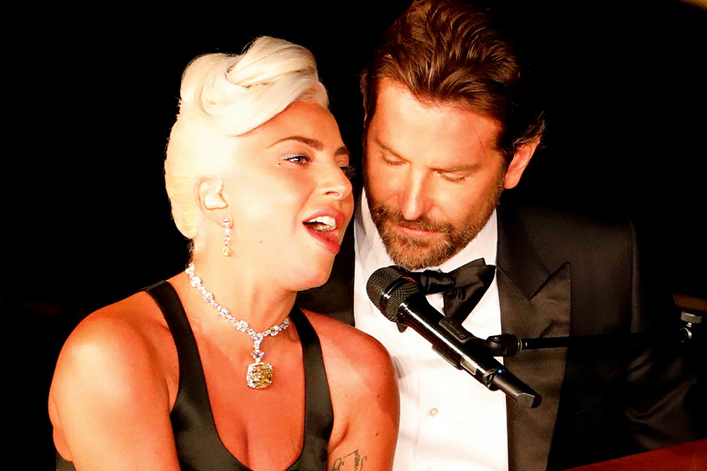 Lady GaGa i Bradley Cooper wykonali fenomenalnie Shallow w trakcie Oscarów