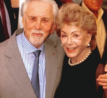 Kirk Douglas, Anne Douglas