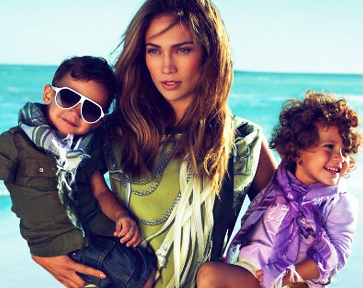 Jennifer Lopez z dziećmi, kampania Gucci 2010
