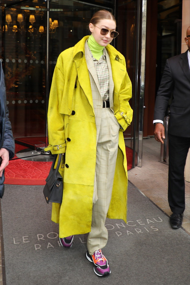 Gigi Hadid w zielonym p?aszczu