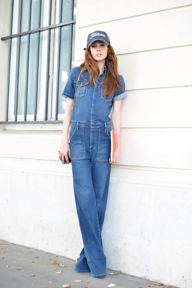 Street Style - Paris Fashion Week : Haute Couture Fall/Winter 2015/2016 : Day One
