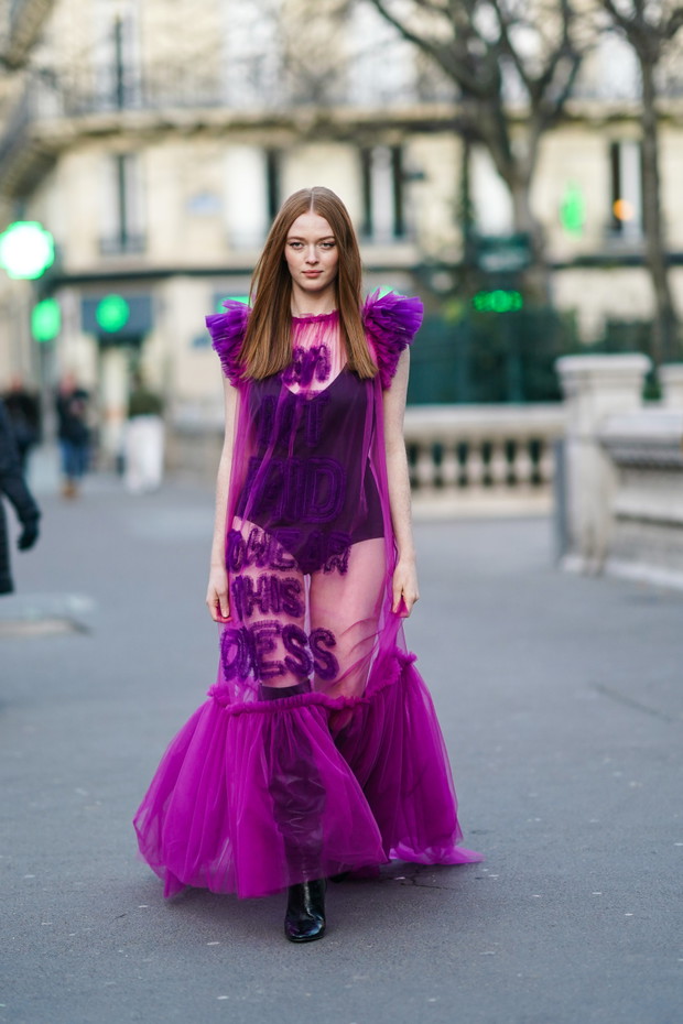 Street Style - Paris Fashion Week - Haute Couture Spring/Summer 2020 : Day Tree