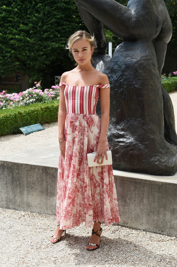 Christian Dior : Photocall - Paris Fashion Week - Haute Couture Fall/Winter 2018-2019