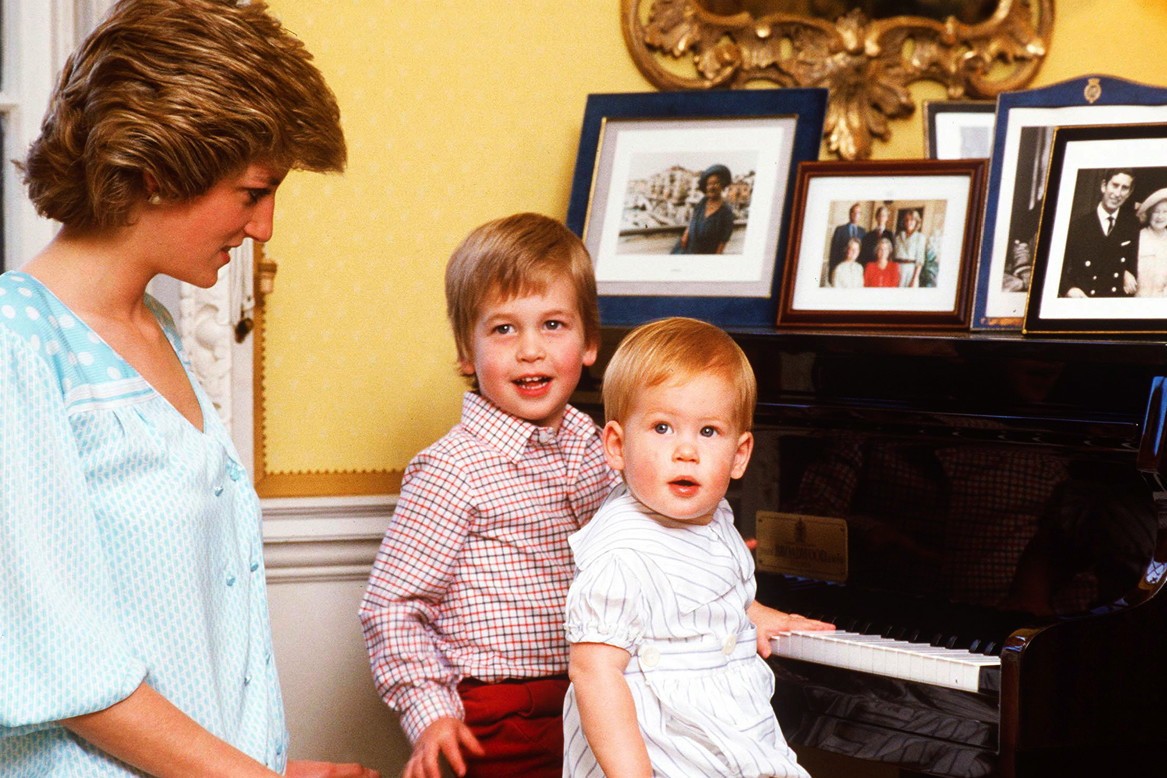 diana-apartament-8-kensington-palace-pianino-william