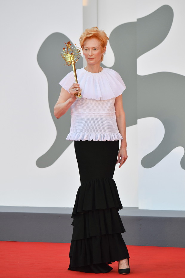 "Lacci" Red Carpet And Opening Ceremony Red Carpet Arrivals - The 77th Venice Film Festival