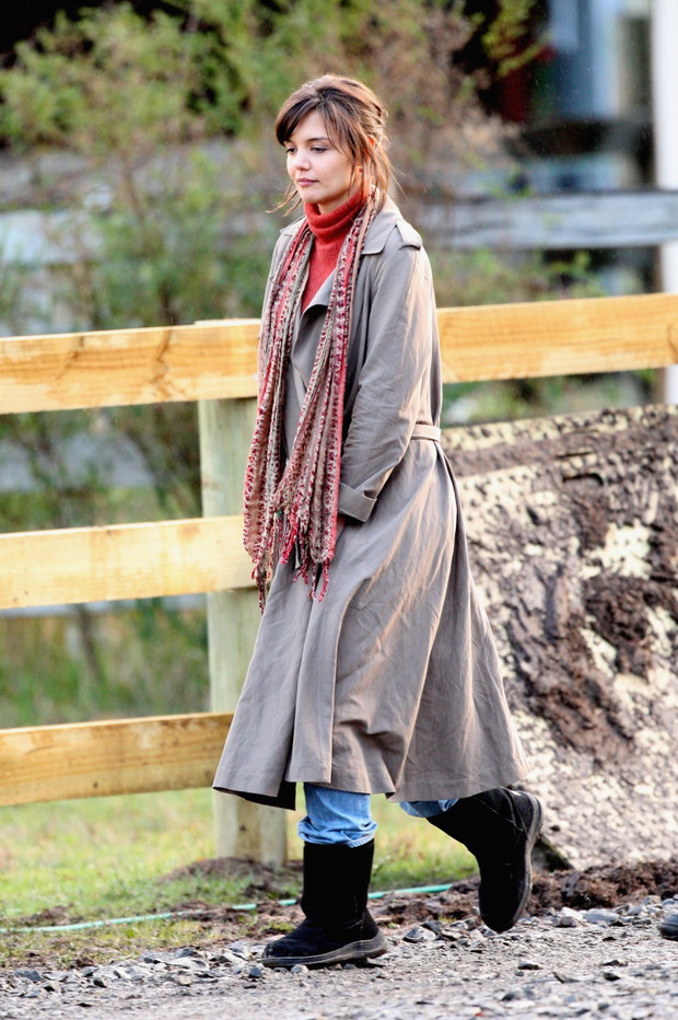 Katie Holmes Films On Location In Victoria