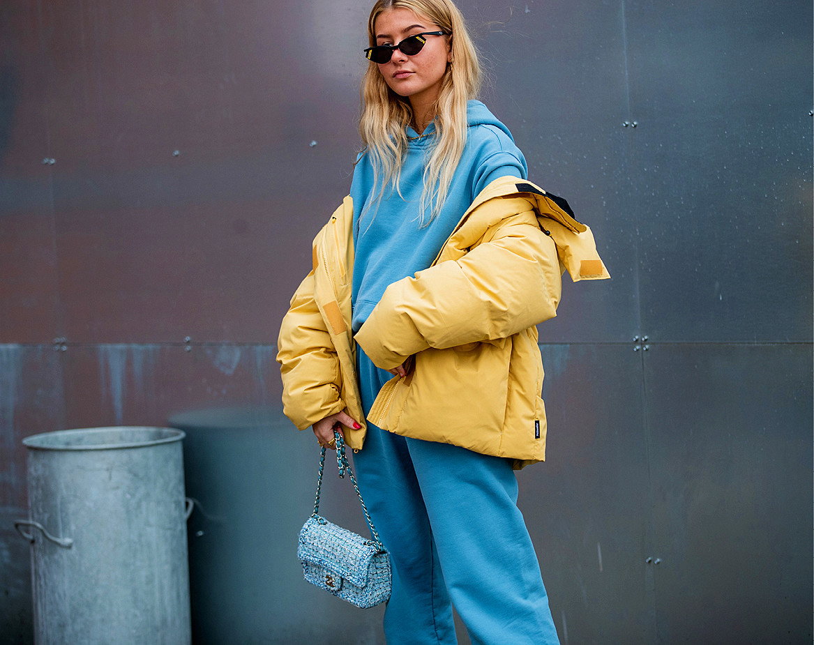 najmodniejszy-duet-jesieni-2020-spodnie-dresowe-i-bluza-wybralismy-wygodne-i-modne-fasony