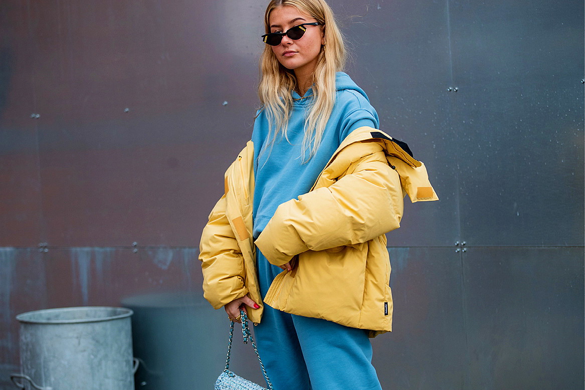najmodniejszy-duet-jesieni-2020-spodnie-dresowe-i-bluza-wybralismy-wygodne-i-modne-fasony