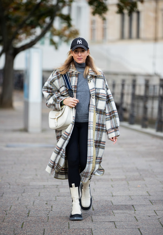 Street Style - Berlin - October 13, 2020