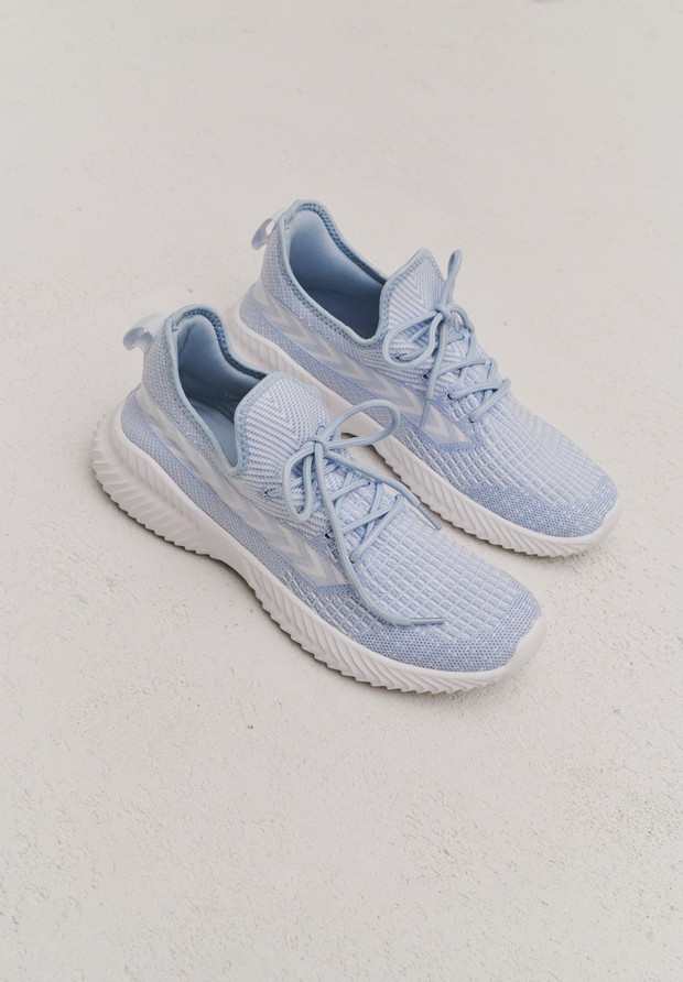 Niebieskie buty sportowe Sprandi