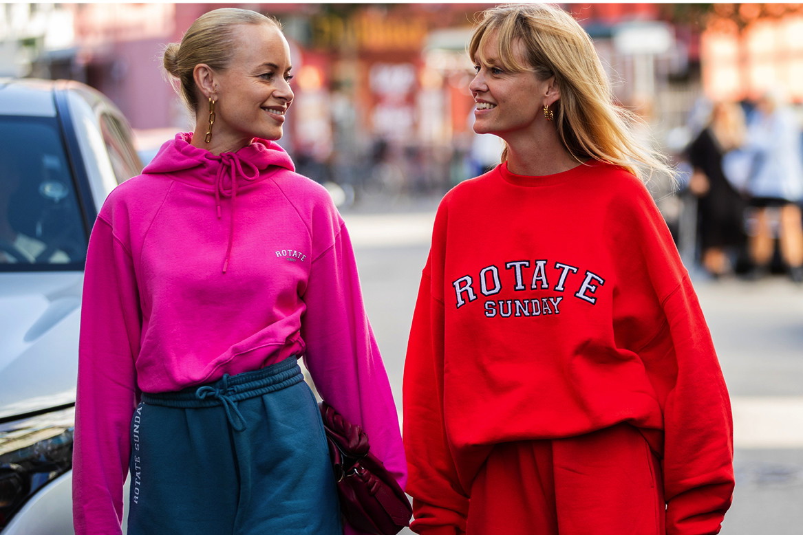 Trendy wiosna 2021 Najmodniejsze bluzy