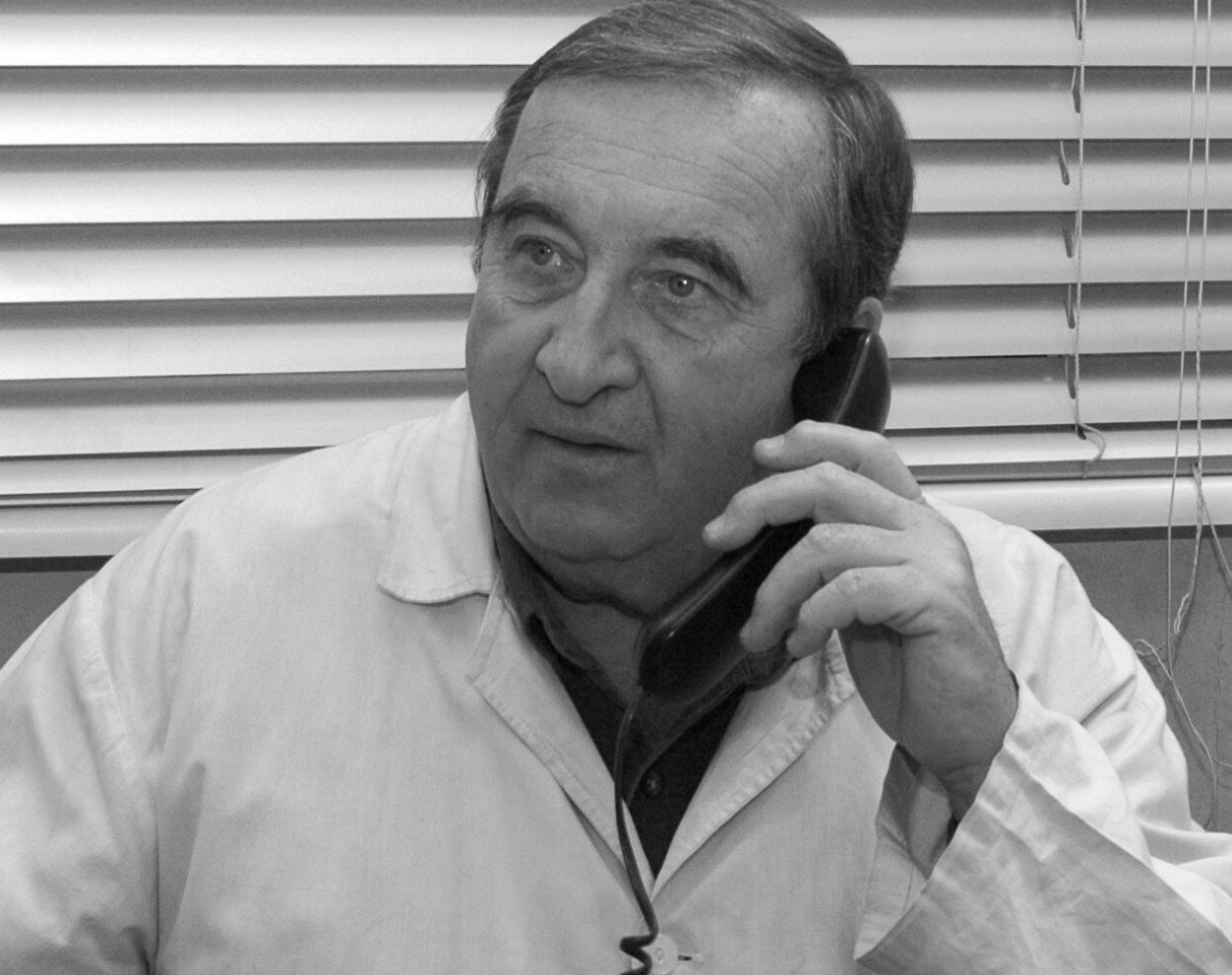 Krzysztof Kowalewski w Daleko od noszy