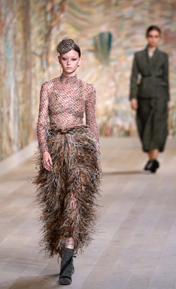 Christian Dior : Runway - Paris Fashion Week - Haute Couture Fall/Winter 2021/2022