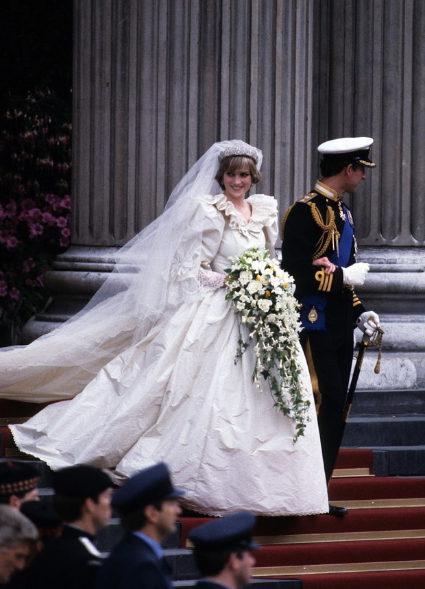 Prince Charles Marries Lady Diana Spencer