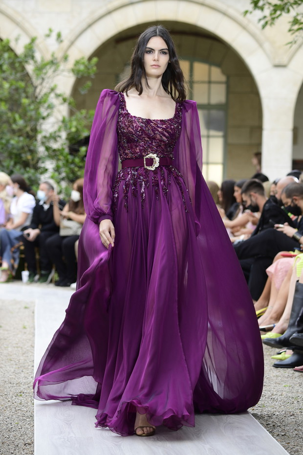 Zuhair Murad : Runway - Paris Fashion Week - Haute Couture Fall/Winter 2021/2022