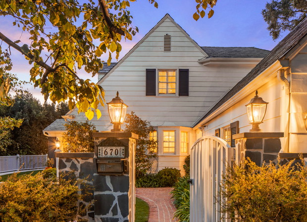 Gwyneth Paltrow’s childhood home is up for sale for $3.195 million.