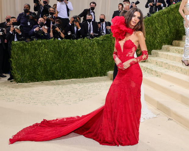 The 2021 Met Gala Celebrating In America: A Lexicon Of Fashion - Arrivals