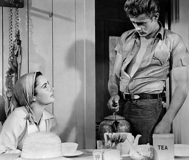 Dean, James - Actor, USA*08.02.1931-30.09.1955+- with Elizabeth Taylor in the movie 'Giant', directed by George Stevens- 1955- Published by: 'Berliner Morgenpost' 05.02.1971Vintage property of ullstein bild