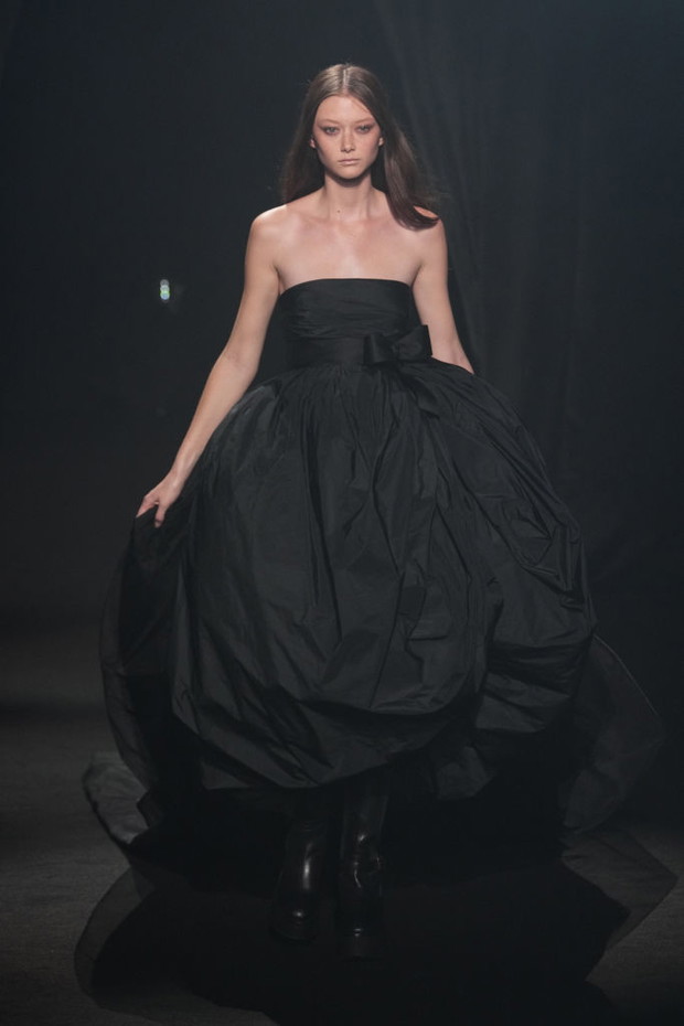 "Love Brings Love" Show – In Honor Of Alber Elbaz By AZ Factory - Paris Fashion Week - Womenswear Spring Summer 2022