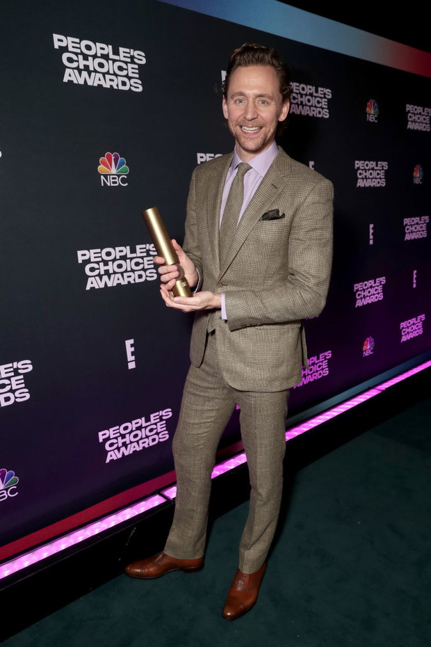 2021 E! People's Choice Awards - Backstage