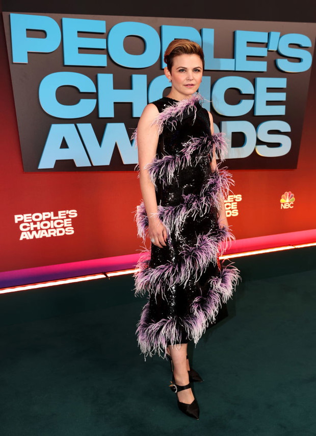 2021 E! People's Choice Awards - Red Carpet