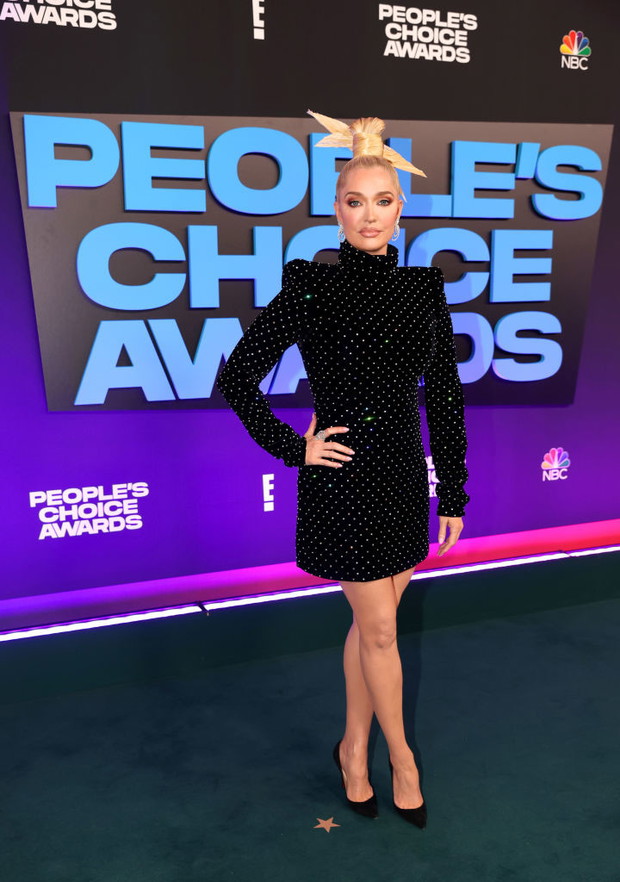 2021 E! People's Choice Awards - Red Carpet