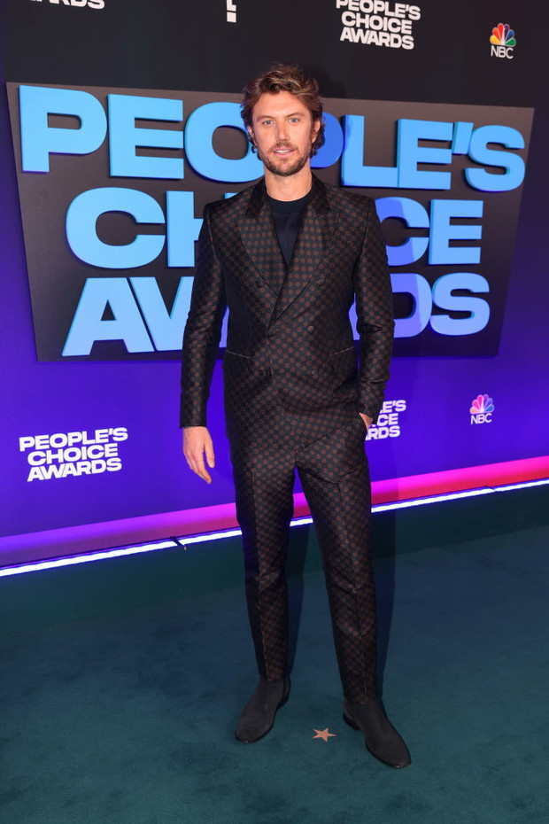 2021 E! People's Choice Awards - Red Carpet