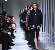 chanel2