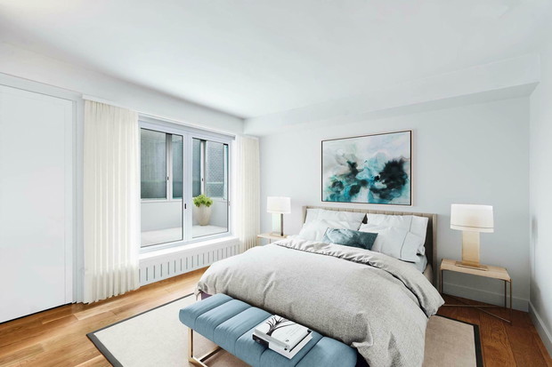 Scarlett Johansson has finally sold her longtime Manhattan penthouse for $1.87 million