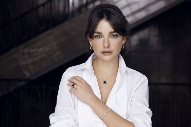 Maria Dębska dla Apart