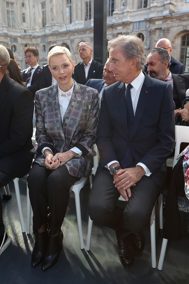 Louis Vuitton : Front Row - Paris Fashion Week - Womenswear Spring/Summer 2023