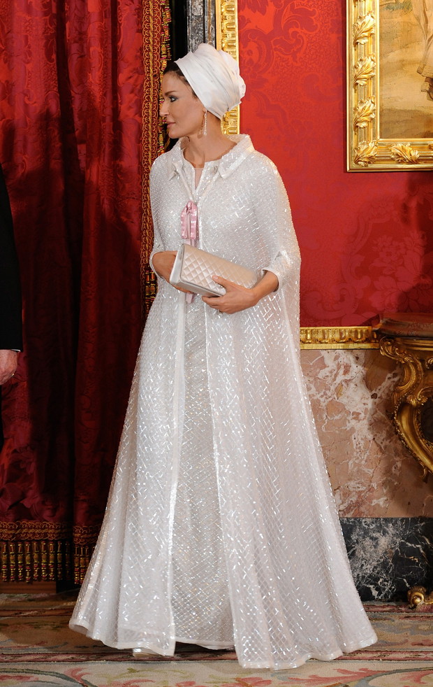 Gala Dinner in Madrid Honoring the Emir of the State of Qatar and Sheikha Mozah Nint