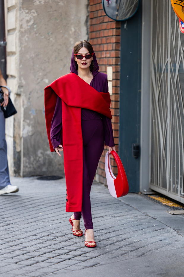 Street Style - Paris Fashion Week - Womenswear Spring/Summer 2024 - Day Two