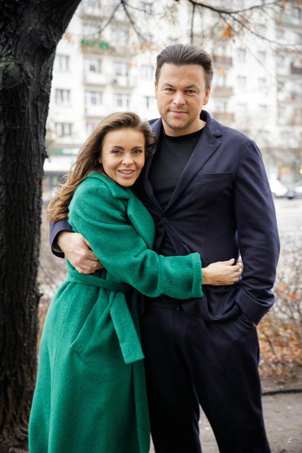 Edyta Herbuś, Piotr Bukowiecki przed studiem DDTVN, 16