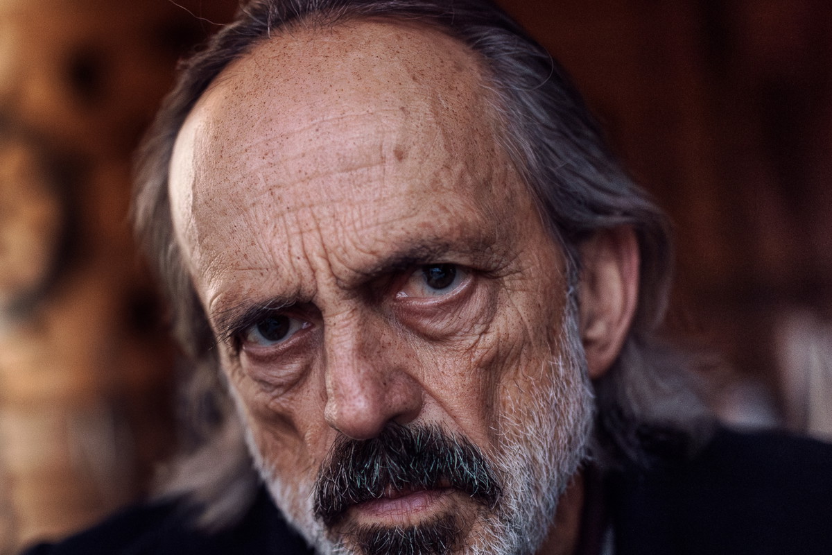 Jacek Koman, plan serialu Scheda