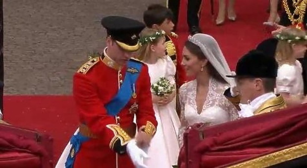 slub-ksiecia-williama-i-kate-middleton-280092-GALLERYBIG-60ff9d8