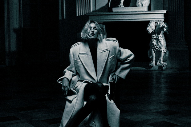 Anja Rubik, Viva! de luxe 21/2019