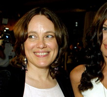 Angelina Jolie, Marcheline Bertrand
