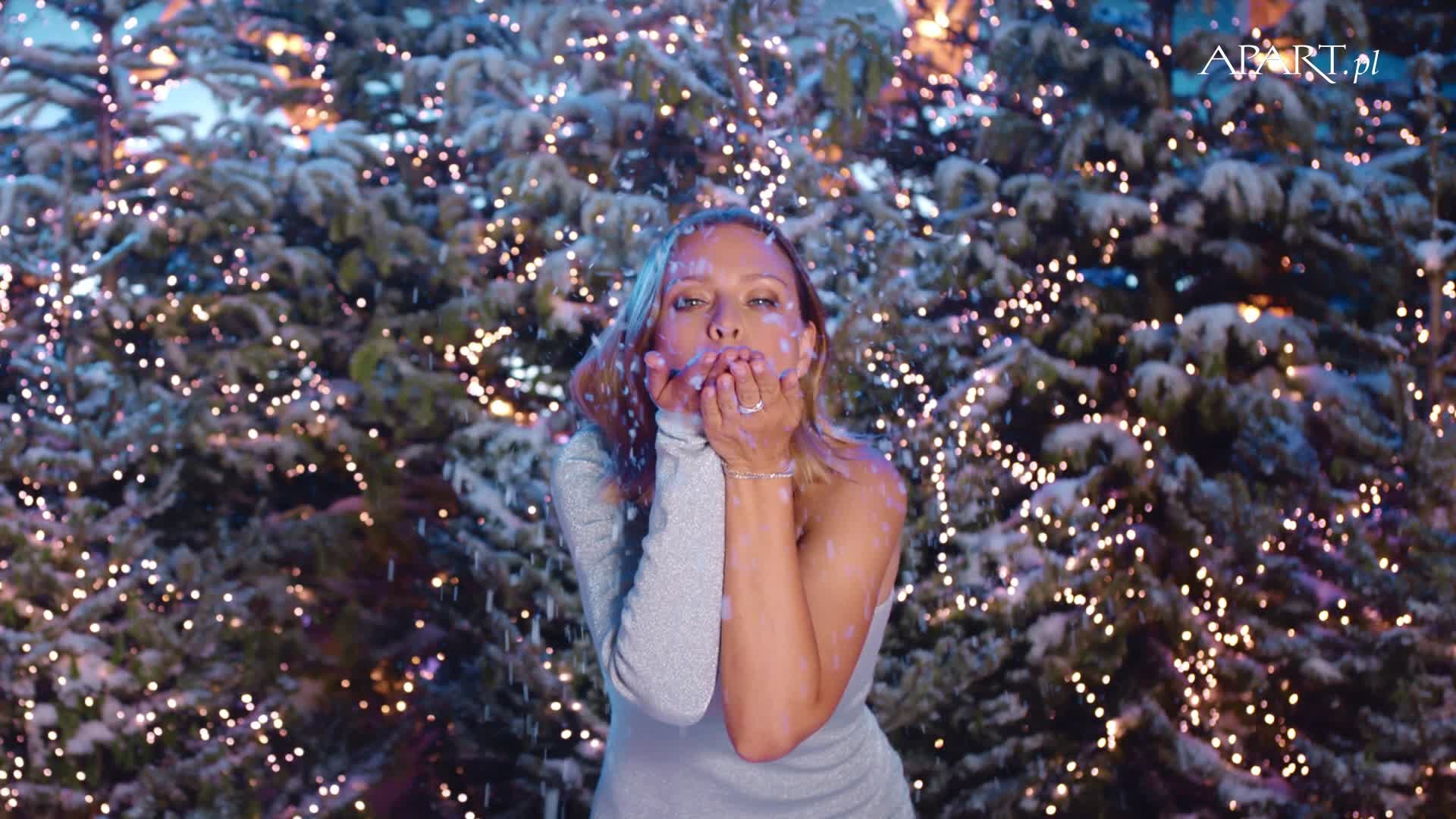 Nowy świąteczny spot Apart jest już dostępny! Marka zaprosiła do udziału swoje słynne ambasadorki