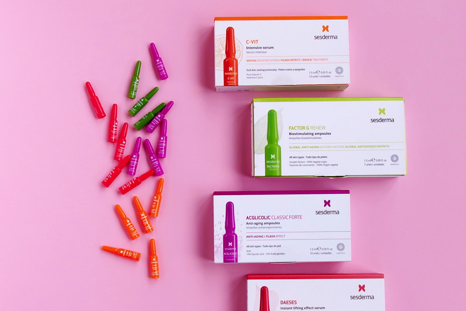 Ampułki Sesderma: cztery intensywne kuracje anti-age