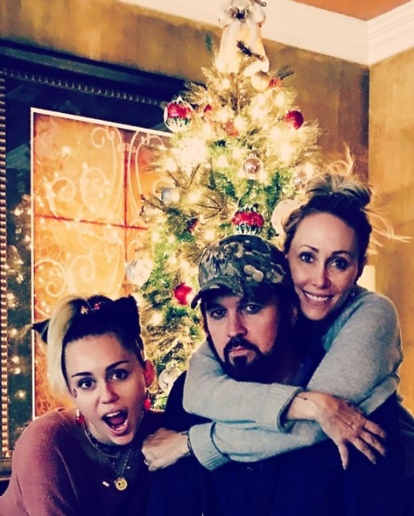 @mileycyrus