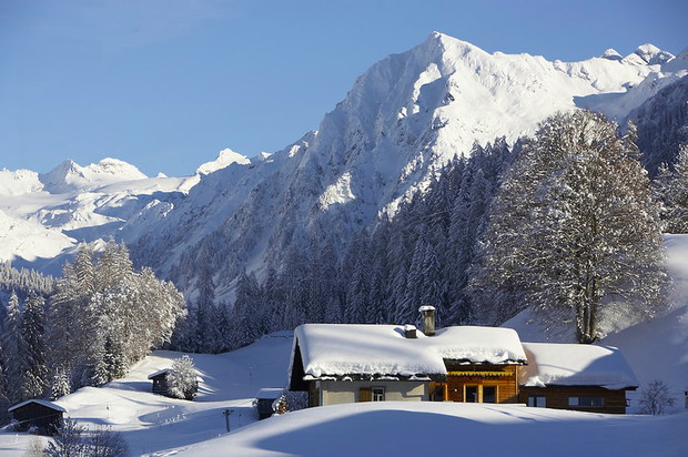 verbier-szwajcaria-388675-GALLERYBIG-c84f447