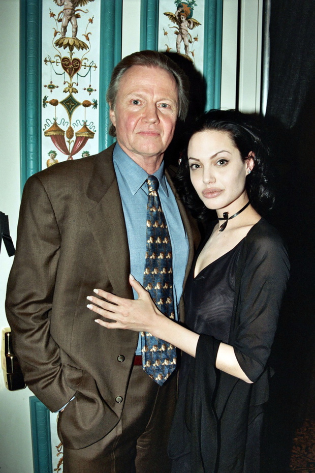 2000 NATO/Showest Convention