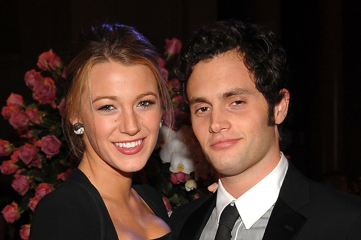 Blake Lively, Penn Badgley, 2009